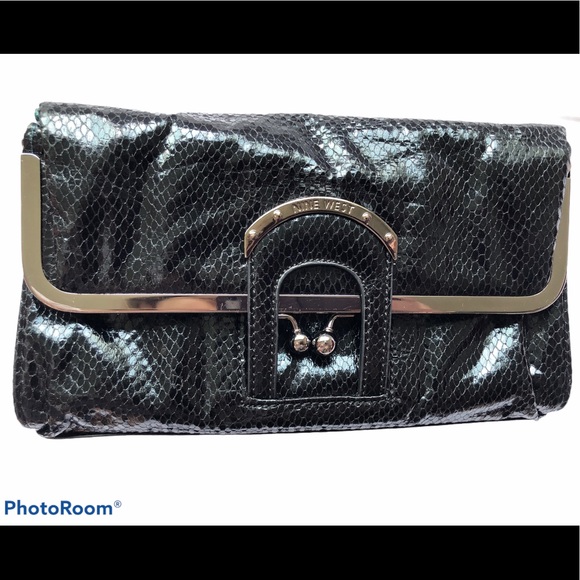 Nine West Reversible Black Green Clutch Snake Pattern On Both Sides Kiss Lock - Picture 11 of 15